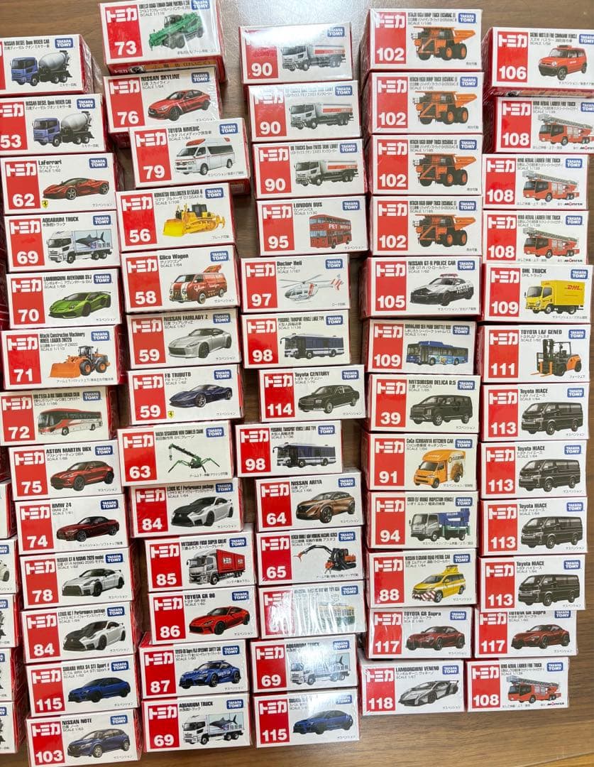 トミカ　まとめ売り　　110個