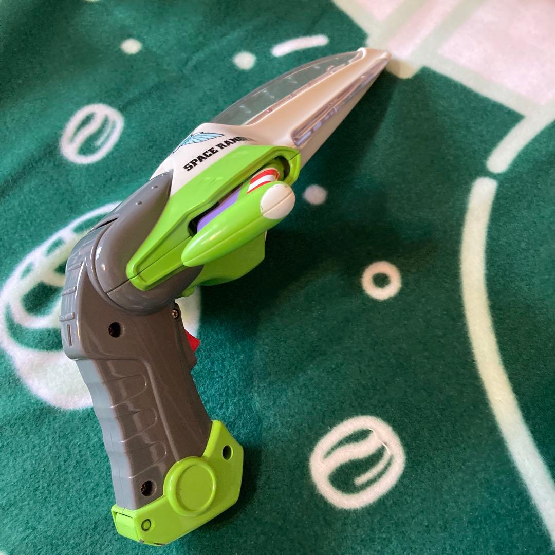 バズライトイヤー　銃　ガン　変形　ソード　動作保証無し　ディズニーリゾート