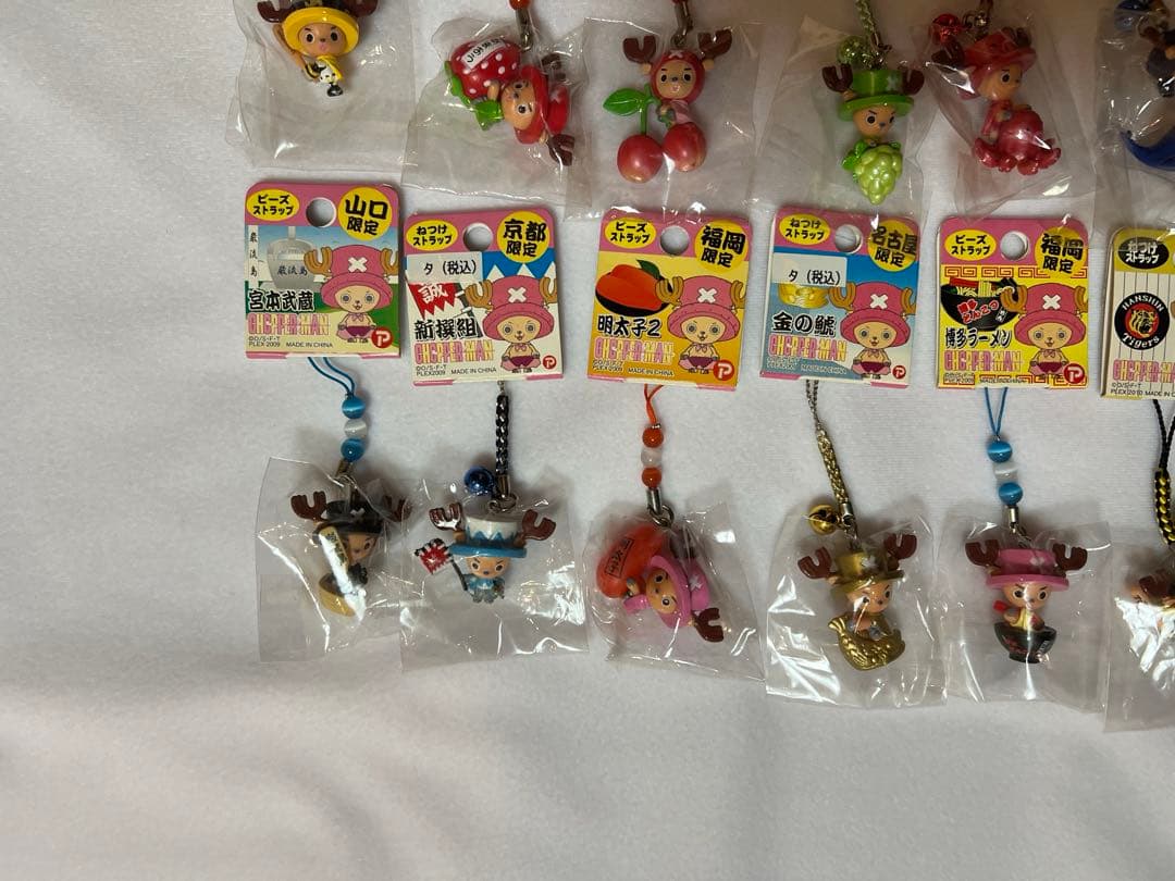 （ご当地キーホルダー）26体　ONE PIECE チョッパー23体+ルフィ3体