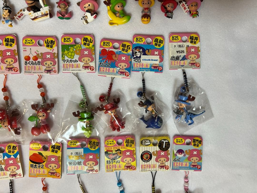 （ご当地キーホルダー）26体　ONE PIECE チョッパー23体+ルフィ3体