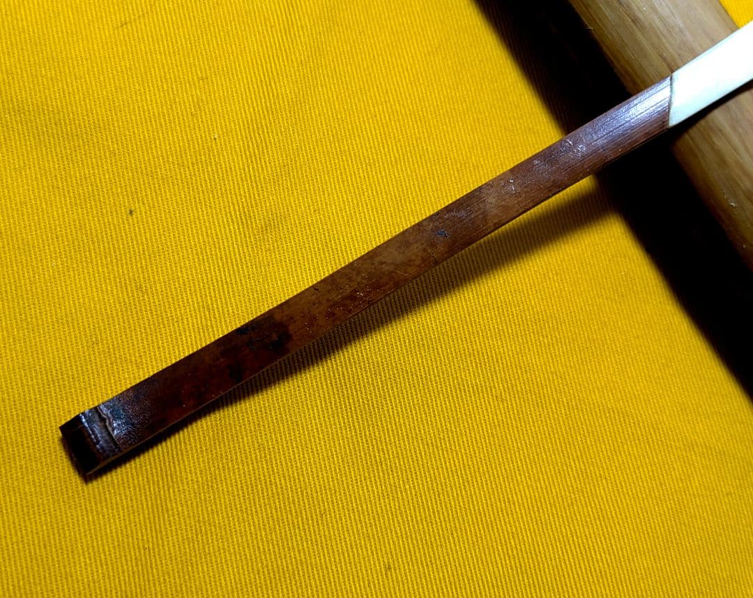 【閉店売り尽し】本煤竹挟継茶杓　定寸利休型