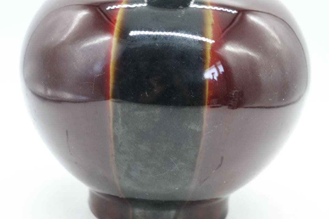 中国　1960〜1970年代景徳鎮製　窯変紅釉瓶　送料込み250605