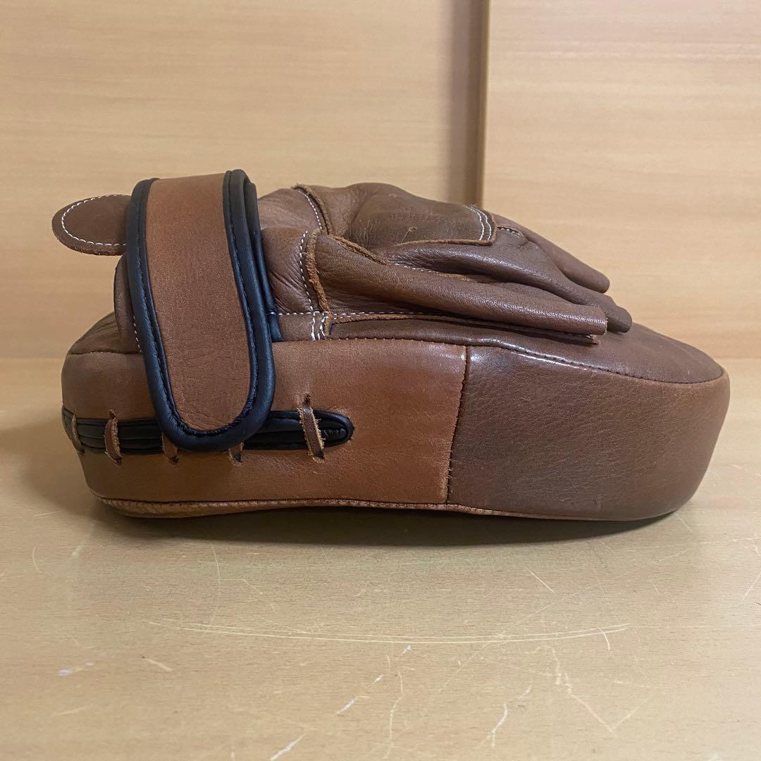 PRO HERITAGE BROWN LEATHER パンチング ミット