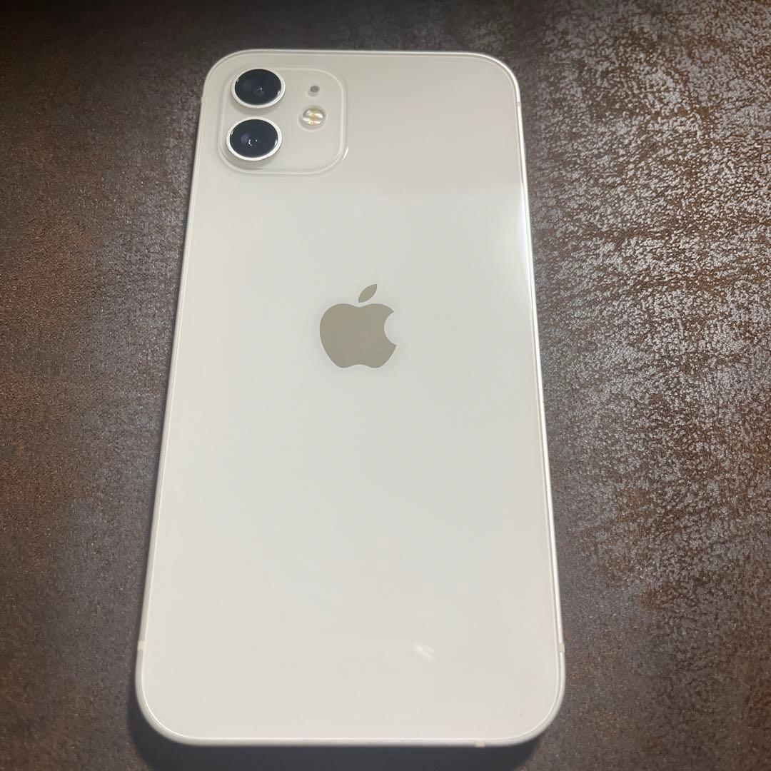 iPhone12 ホワイト