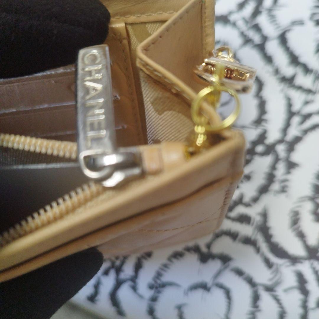 シャネル　カンボンライン　斜め掛け中財布