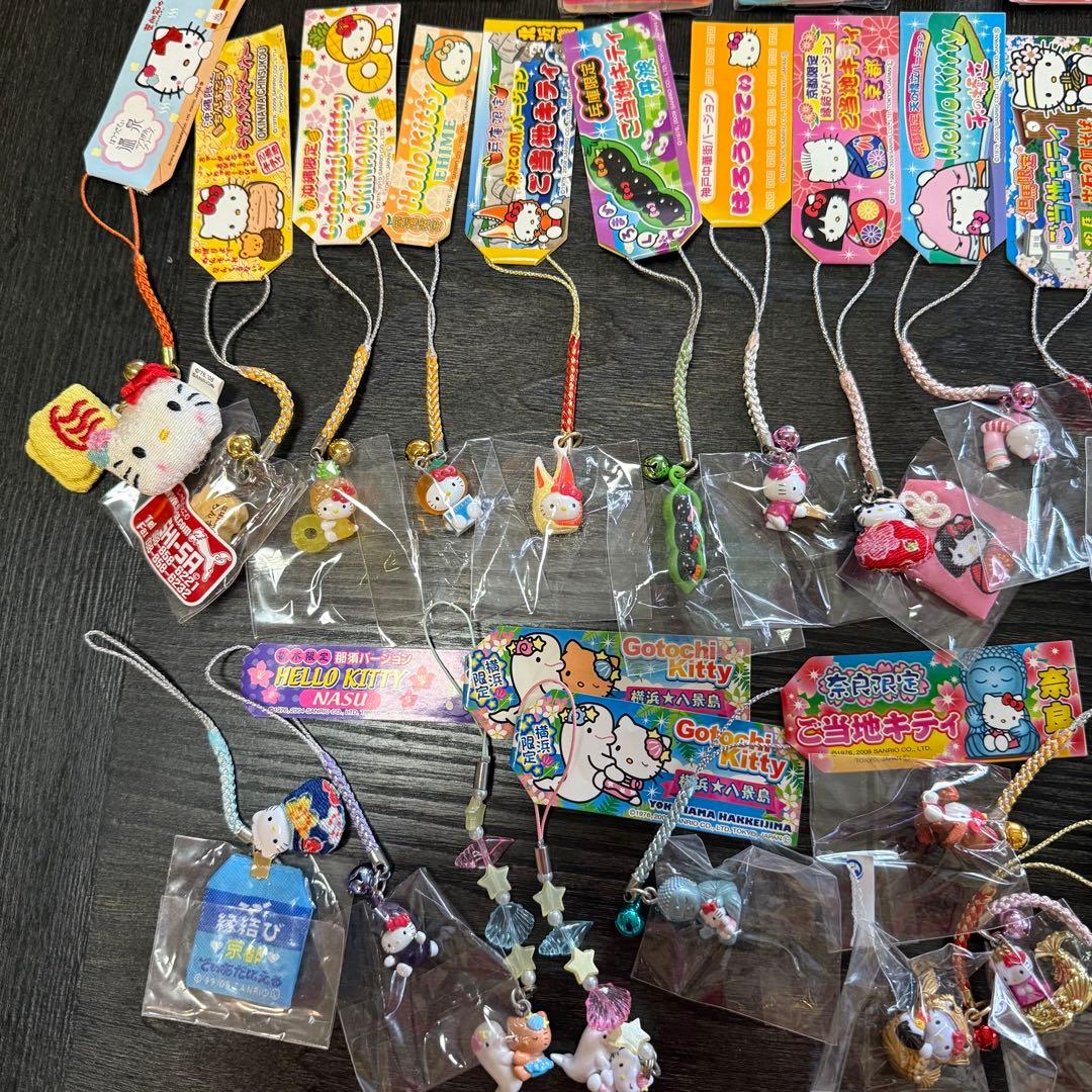 新品未開封ご当地ハローキティストラップキーホルダー32本セット⭐︎限定レア