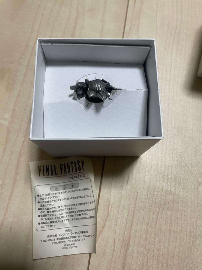 ファイナルファンタジークロムフィギュア