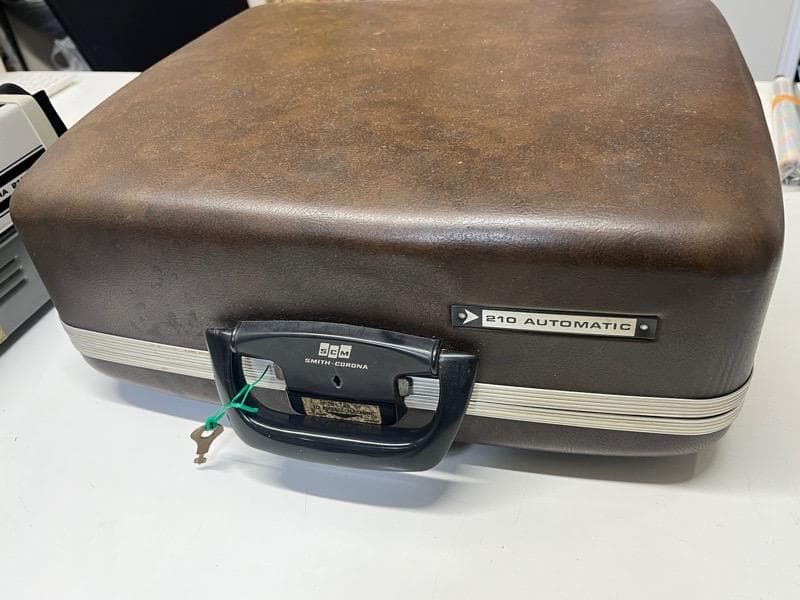 SMITH−CORONA 　ELECTRA 210 タイプライター　動作品