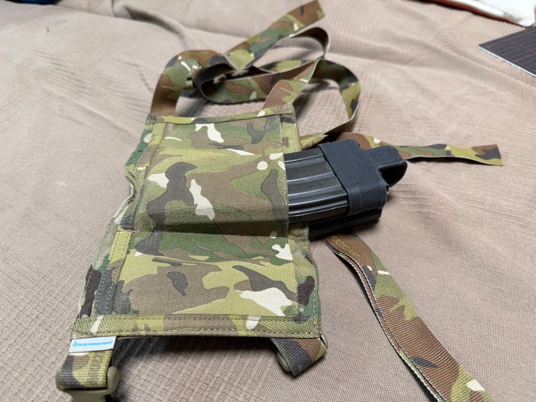 ブルーフォースギア　チェストリグ　BLUE FORCEGEAR 実物　超軽量