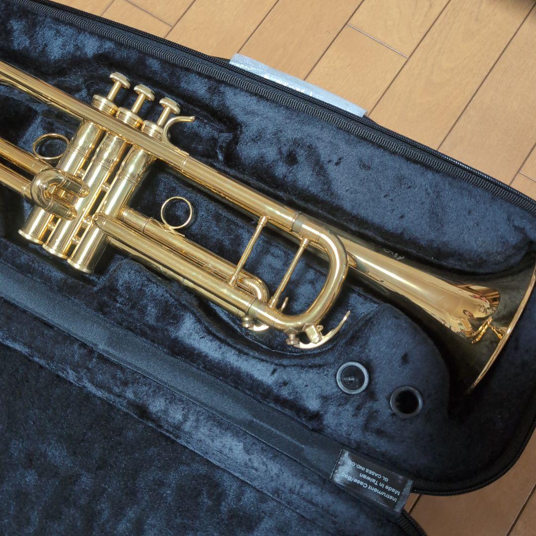 トランペットBb ヤマハYTR−8345(受注生産) 金メッキ仕上げ　Lボア