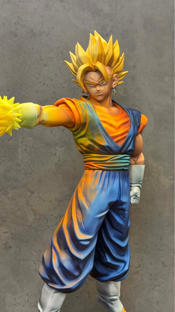 孫悟空 PVC フィギュア 攻撃ポーズ 台座付き