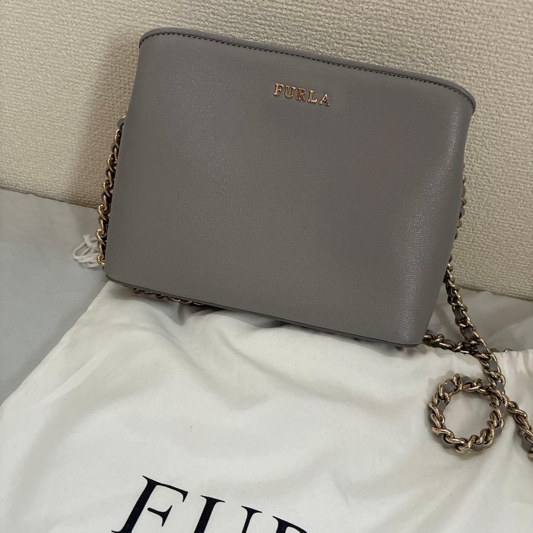フルラ　FURLA ショルダーバッグ　テッサチェーン クロスボディ