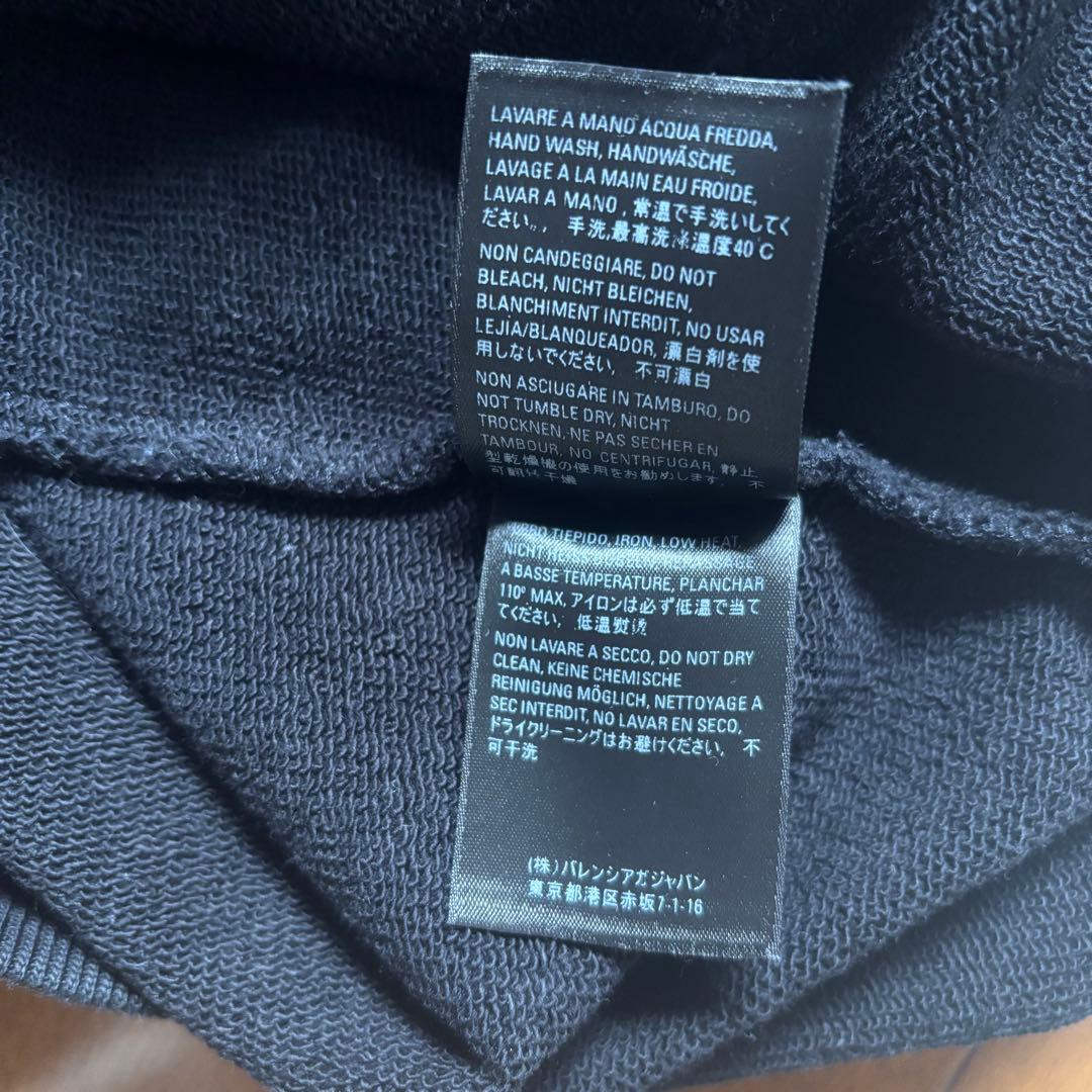 正規品　Balenciaga ブラック パーカー フード付き