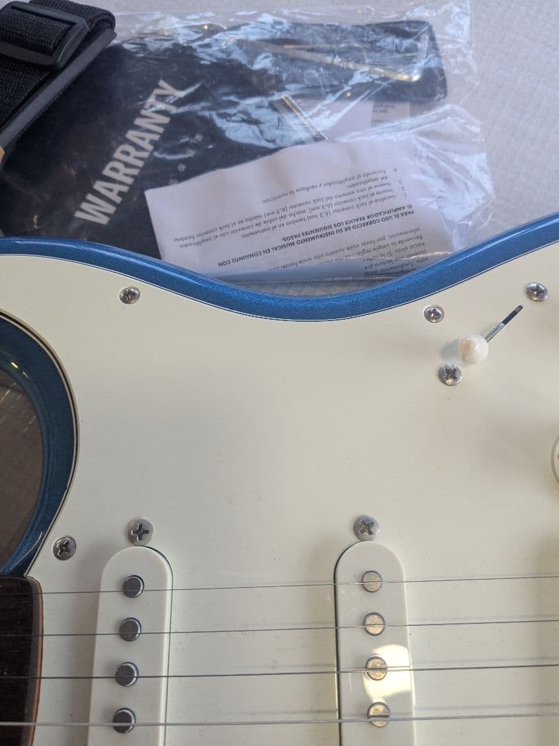 Squier エレキギターClassicvibe60s byFender