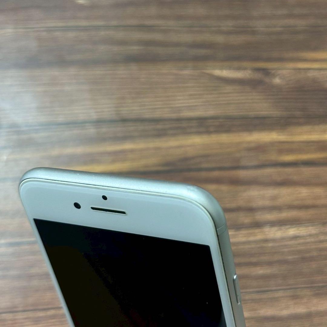 Apple iPhone 8 64GB シルバー