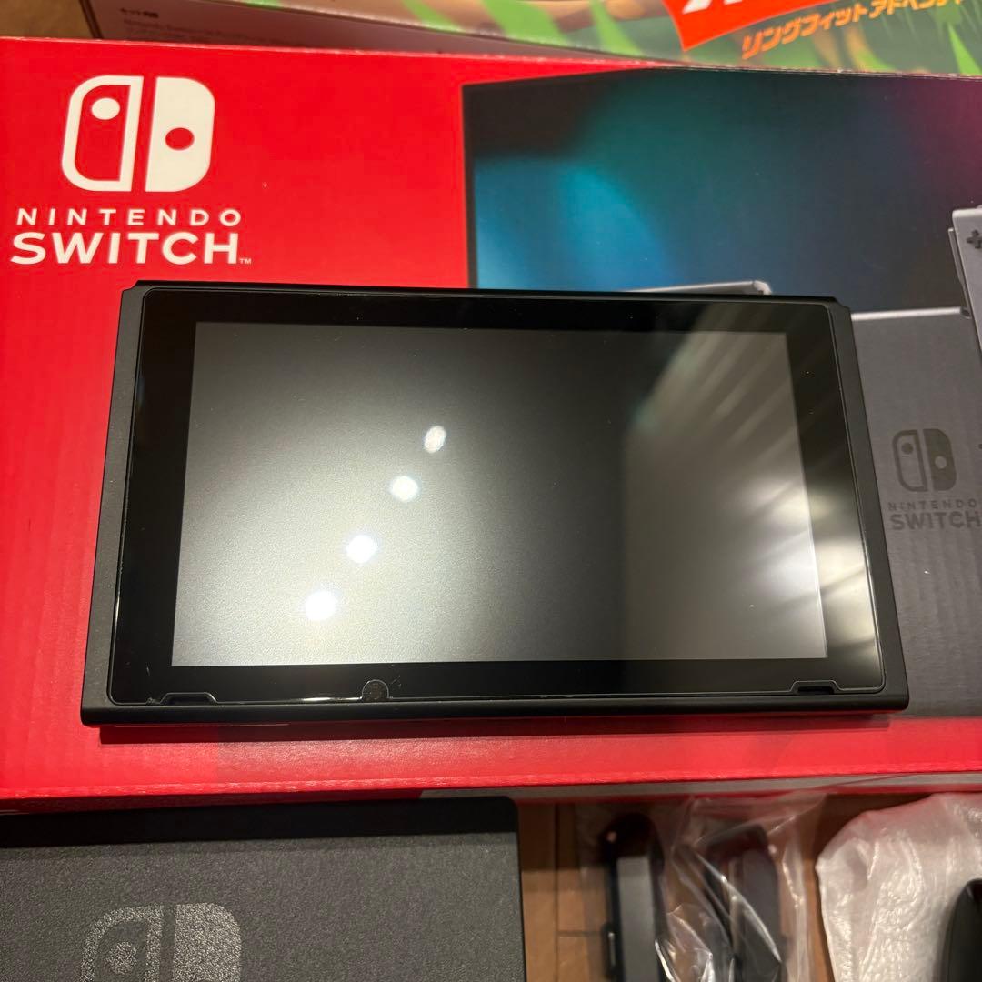 Nintendo Switch 本体 + Ring Fit Adventure