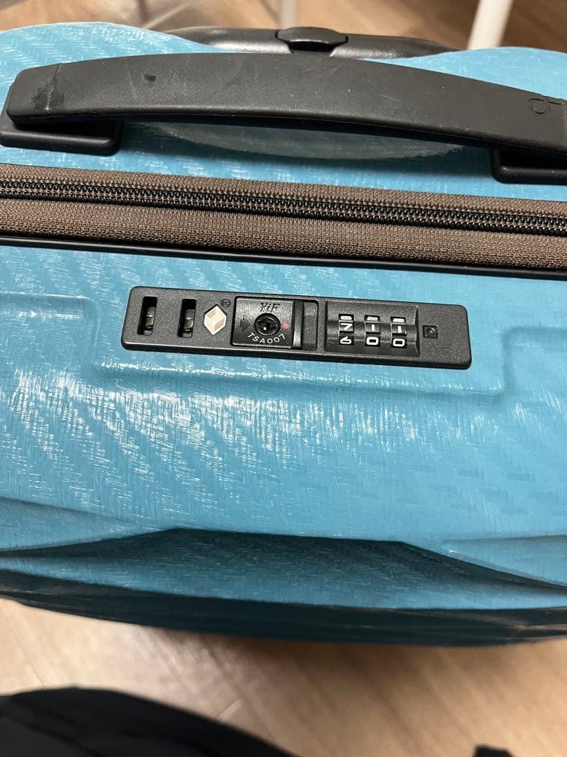 プロテカ　　エアロフレックス超軽量キャリーケース　　美品