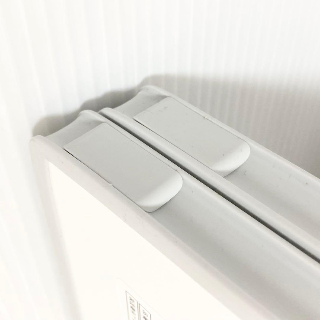 未使用品 LIXIL リクシル 風呂ふた YFK-1576B(4)-D2