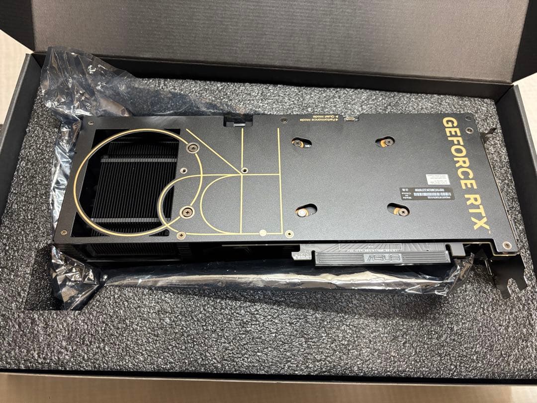 グラフィックボード・グラボ・ビデオカード ASUS ProArt GeForce RTX 4070 12GB