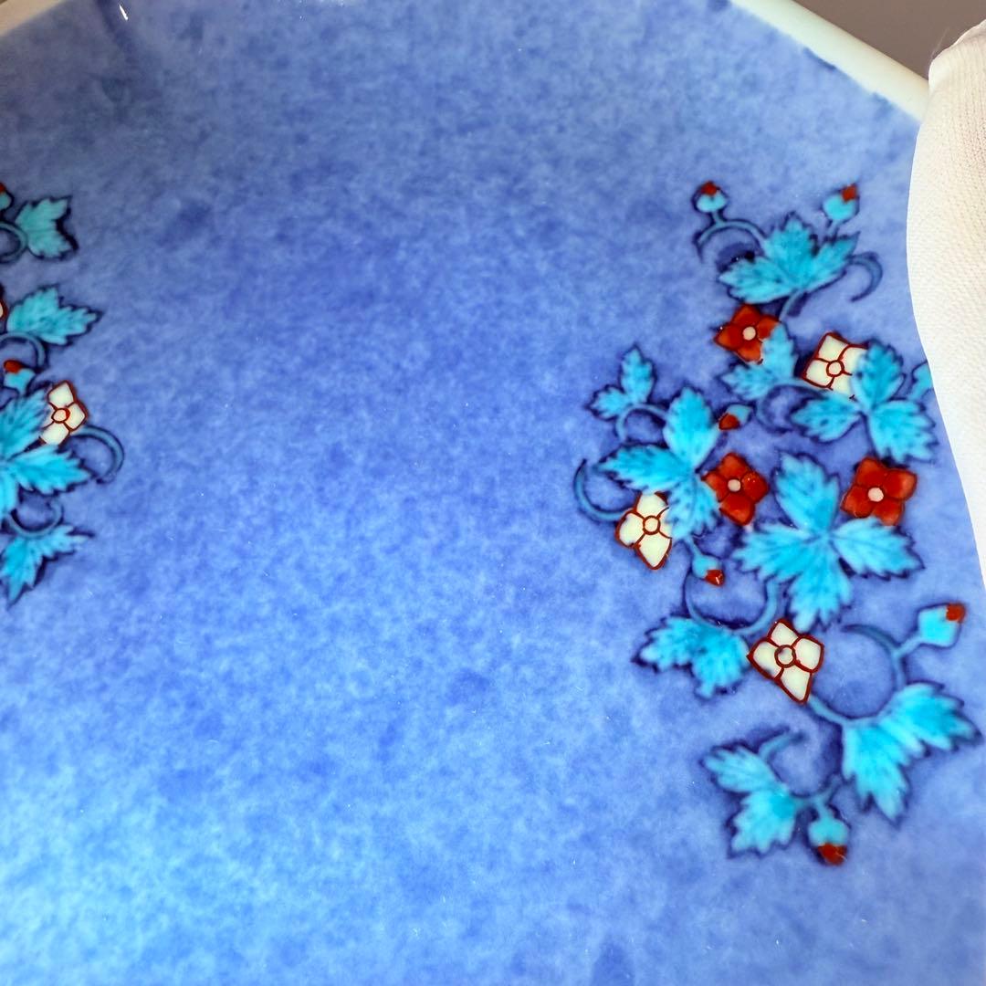 国重要無形文化財　十三代今泉今右衛門　錦　吹墨花草文様八角皿　銘々皿　共箱