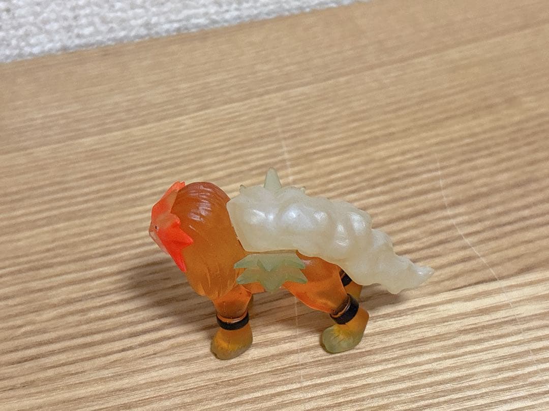 【匿名配送】ポケモン モンコレ フィギュア 5周年記念 エンテイ クリア