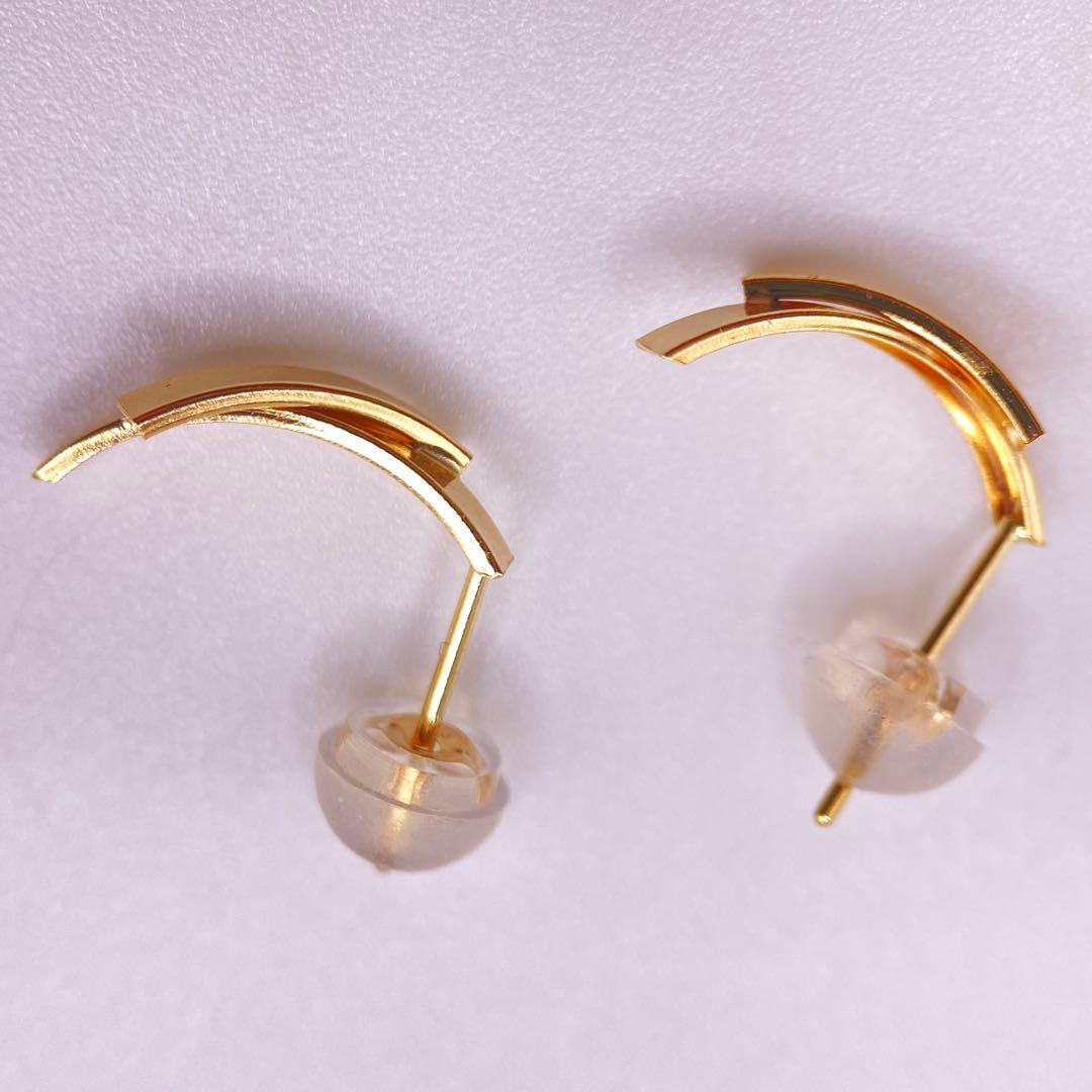 ❤️新品未使用✨即購入OK✨人気10金YG✨両耳用ピアス✨k10刻印あり✨当日発送
