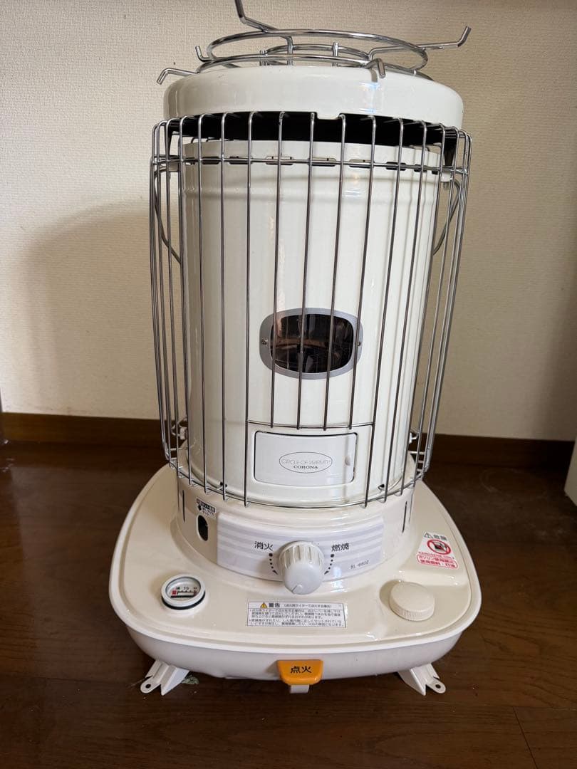 ホワイト 石油ストーブ 安全機能付き