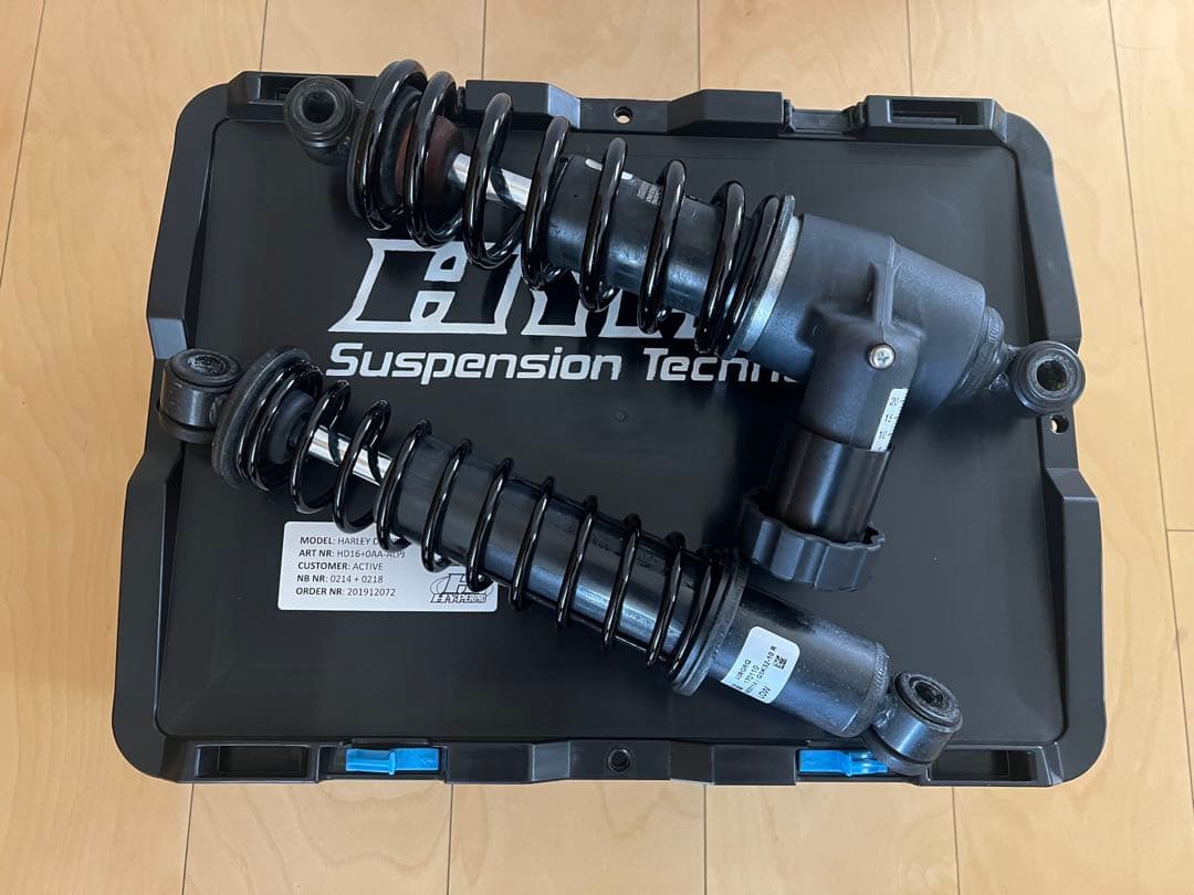 ★レモベル 値下げ）ハーレー FLHXSE 純正サスペンション