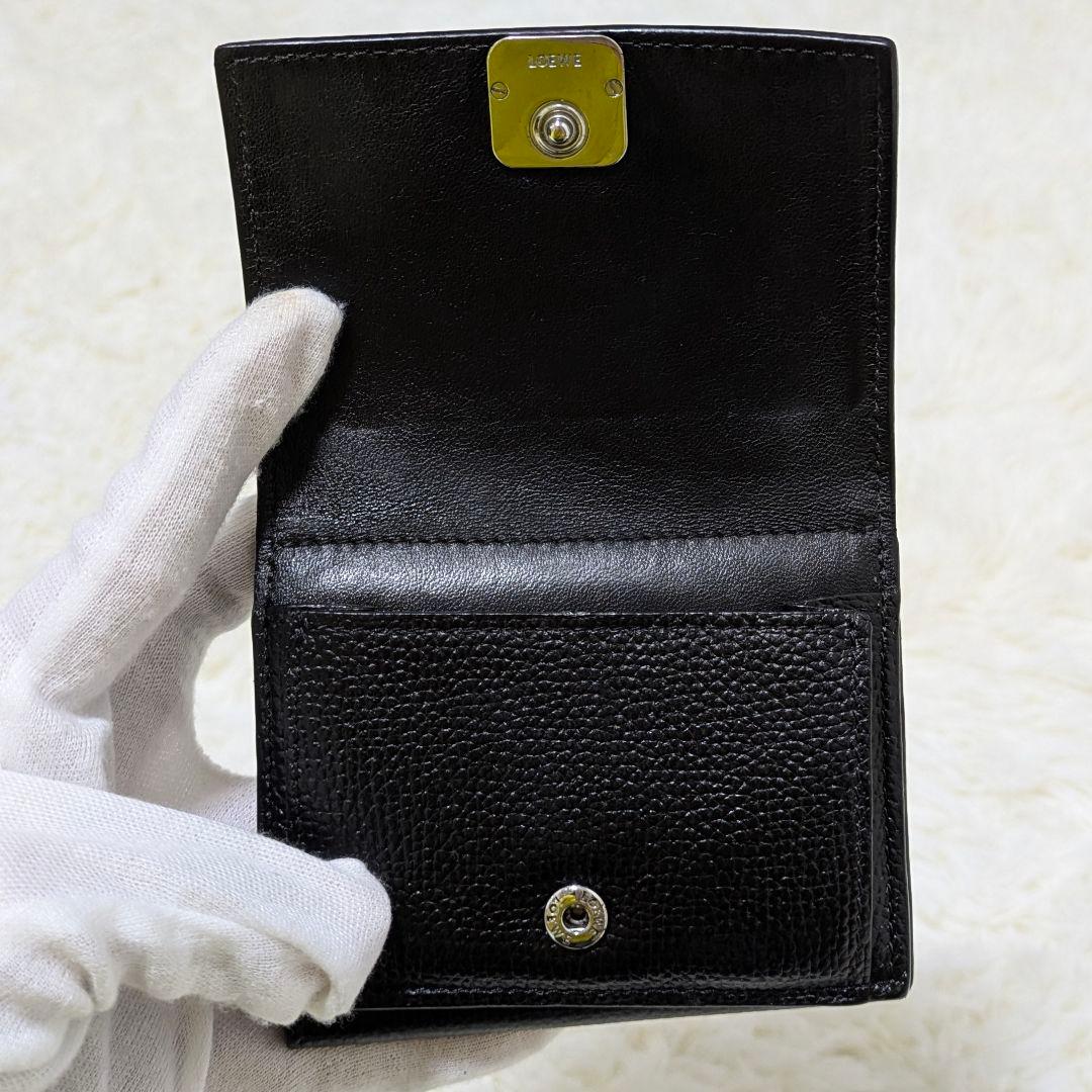 サー✨LOEWE ロエベ　アナグラム　トライフォールドウォレット　Ｗホック