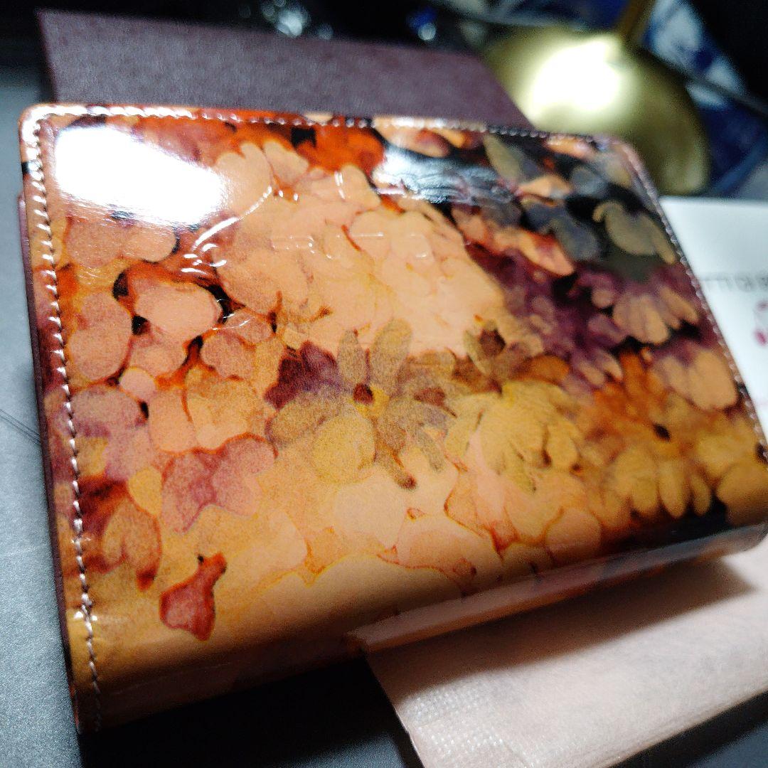 【新品7割引き！】フルッティディボスコ 2つ折り財布 エルモ アリス