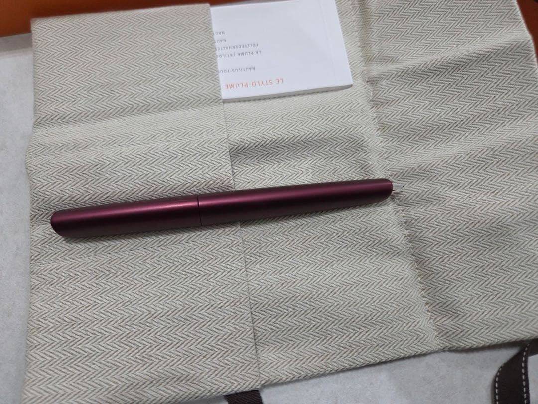 エルメス キャップレス 万年筆