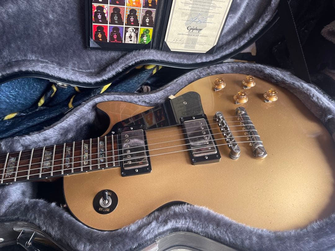 エピフォンスラッシュレスポールゴルドトップ