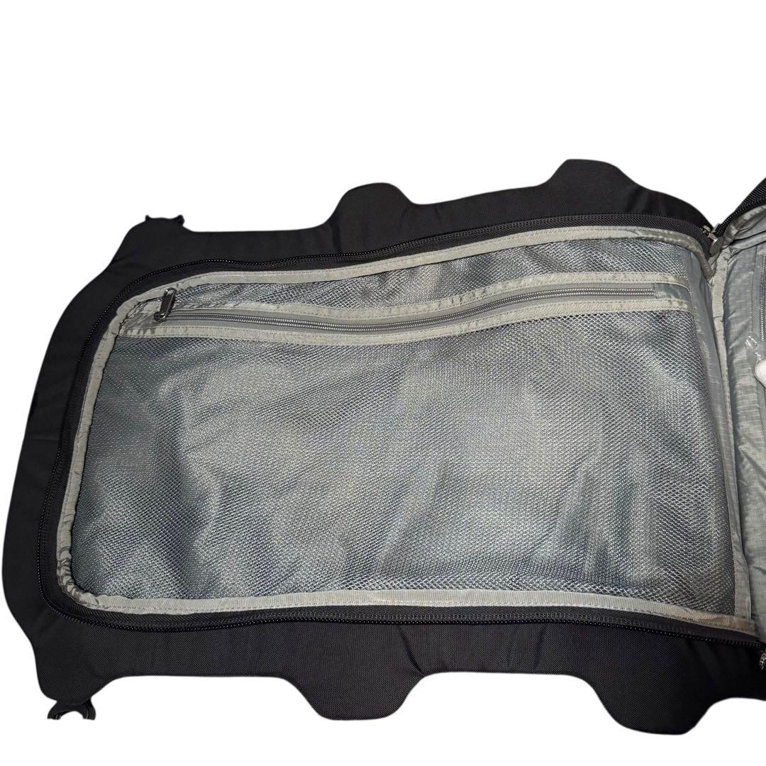 【美品】モンベル ウィーリーバッグ80L キャリーバック 旅行カバン ブラック