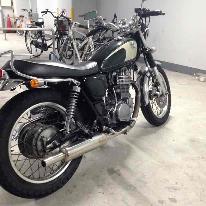 YAMAHA SR400   購入者 決定しました。