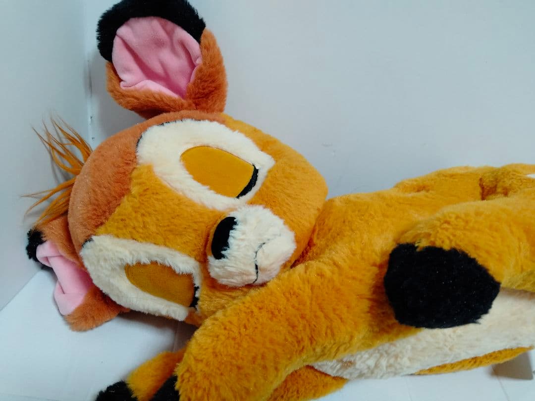 ディズニーストア　バンビ　ぬいぐるみ　抱きまくら　人気　レア　ふわふわ