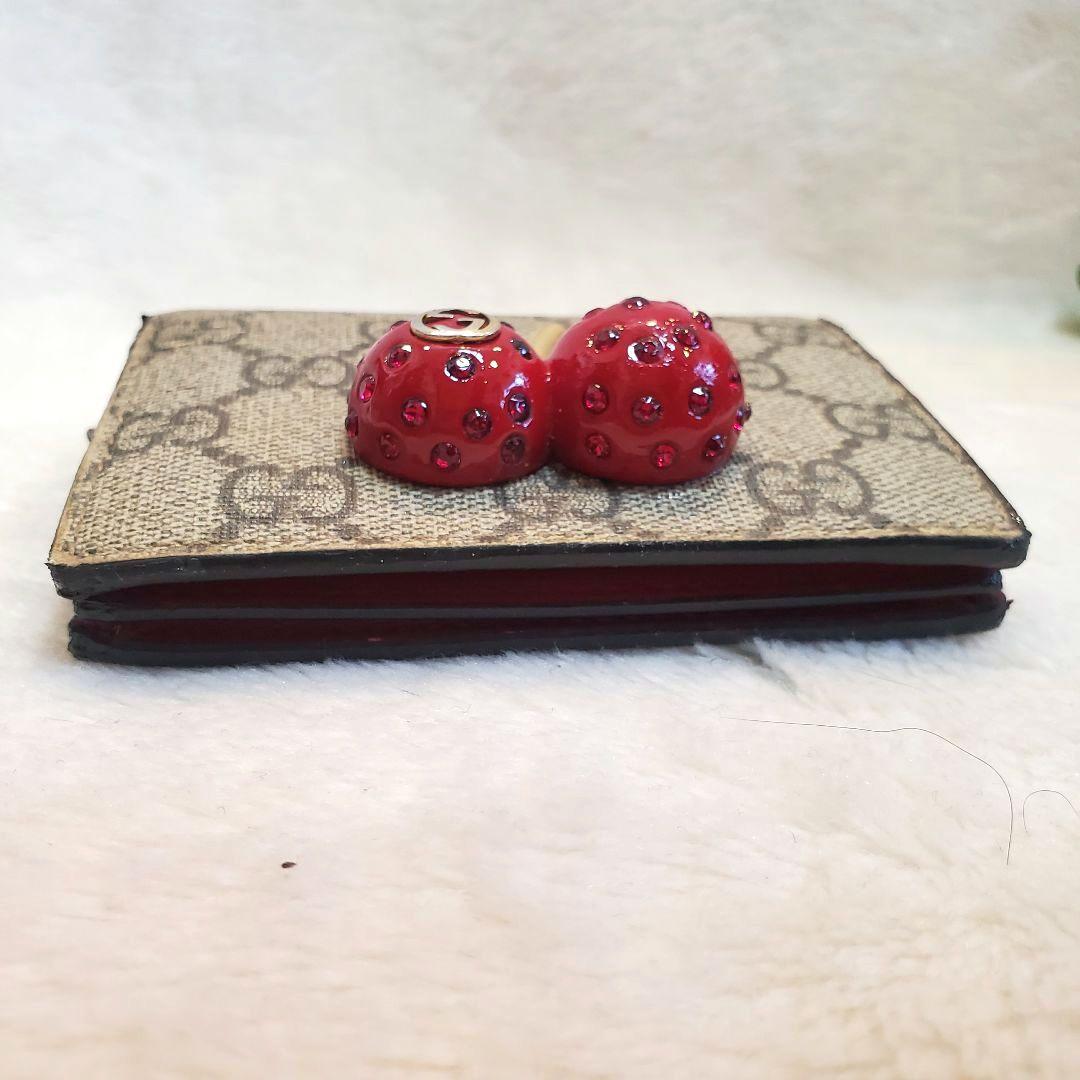 GUCCI　さくらんぼ　GGスプリーム　レザー　チェリー
