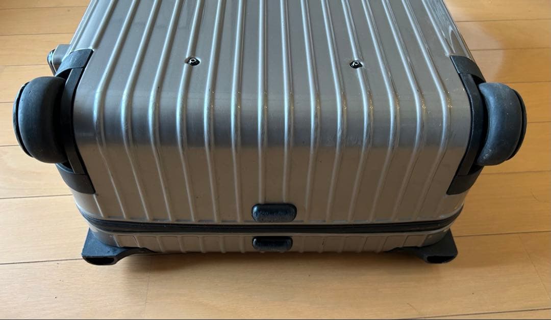 お値下げ　RIMOWAリモワ サルサ 中古美品　63リットル　2輪 廃盤モデル