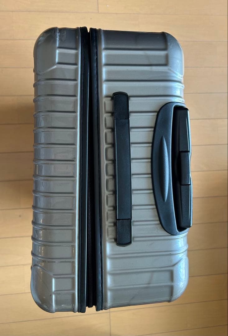 お値下げ　RIMOWAリモワ サルサ 中古美品　63リットル　2輪 廃盤モデル