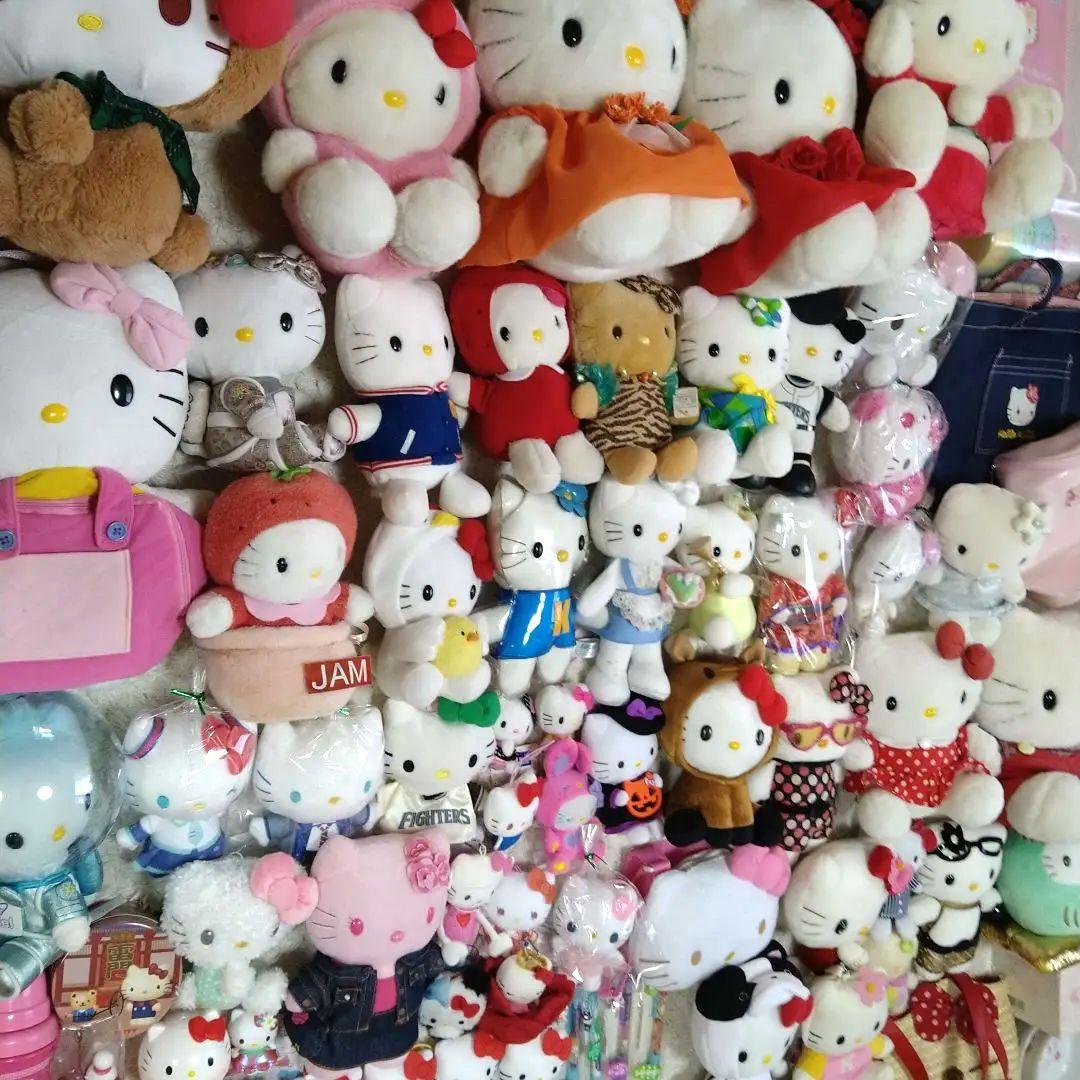 サンリオ　ハローキティまとめ売り　ぬいぐるみ　マスコット　歴代グッズセット