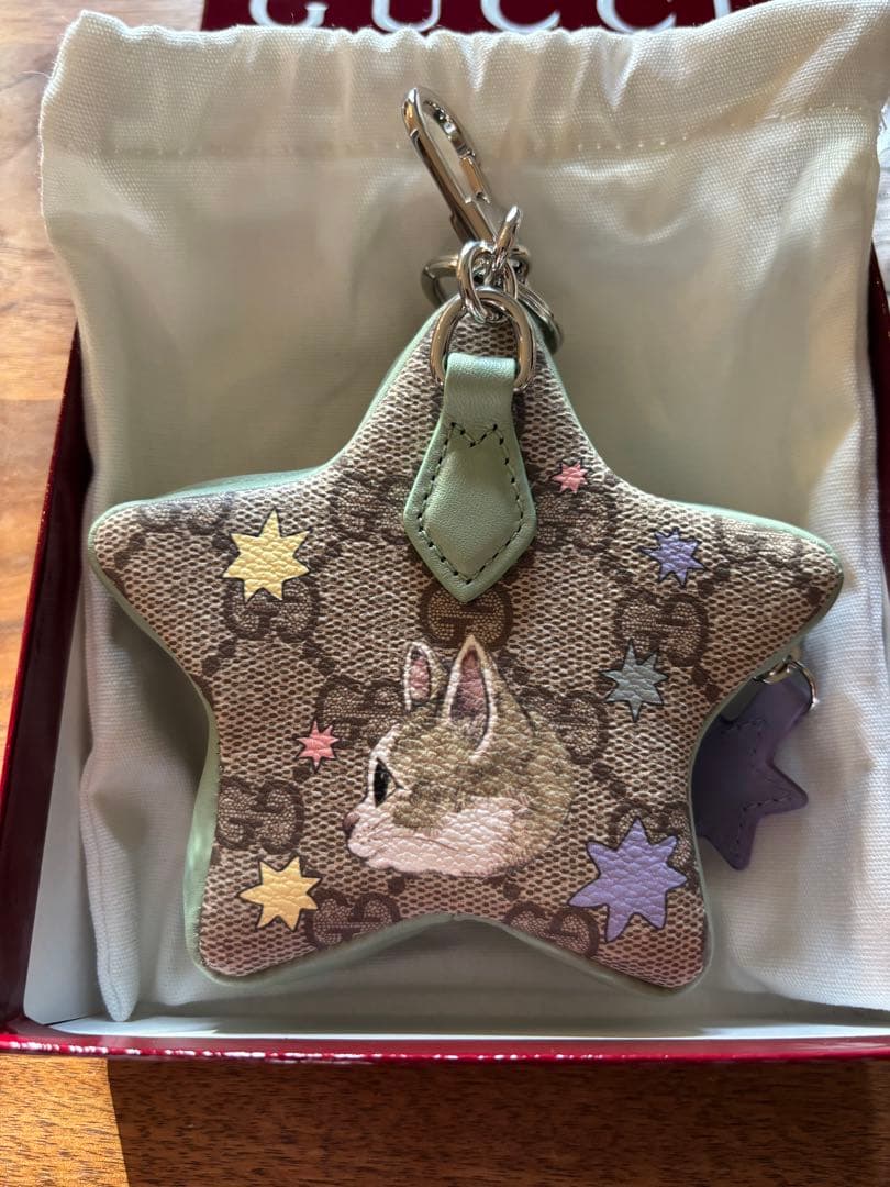 GUCCI ヒグチユウコ 星型ケース　キーチェーン　おまけ付き　お値下げ中