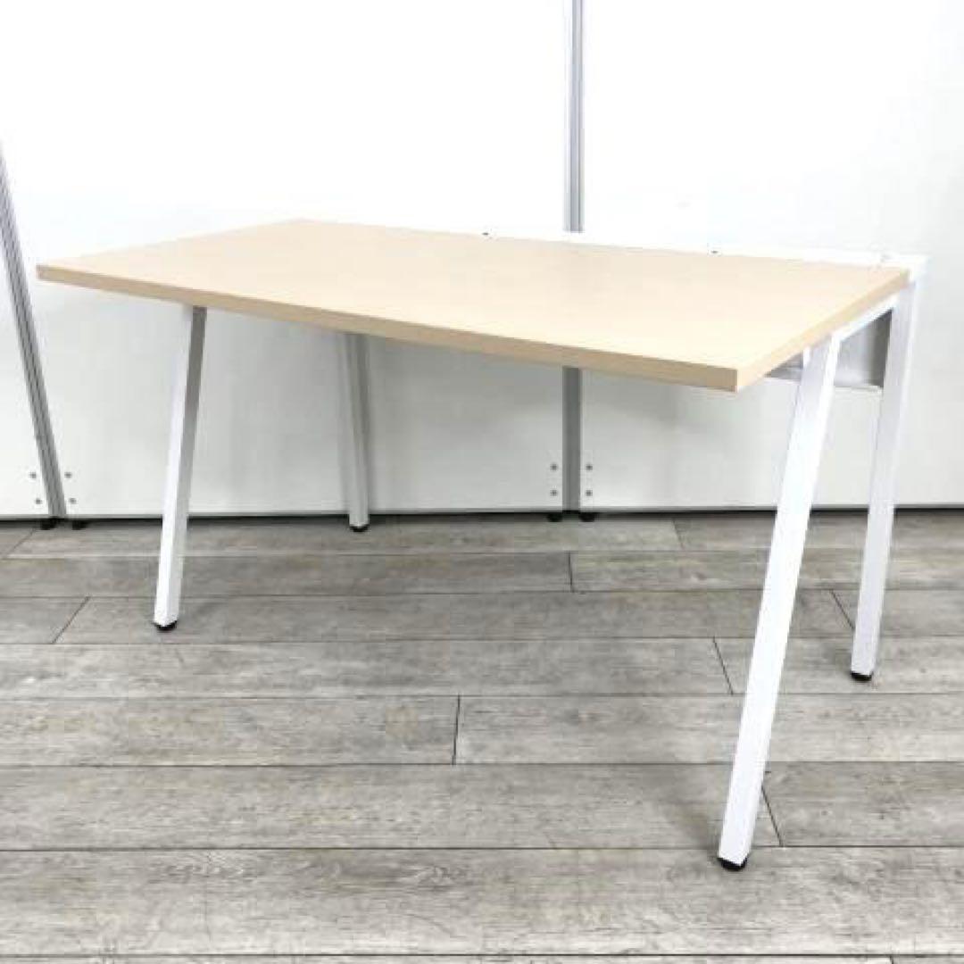 美品KOKUYO LEAN（リーン）デスク　平机　ナチュラル　引出なしW1400