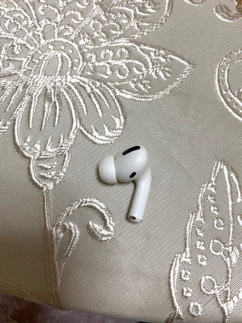 Apple AirPods Pro 右耳のみ