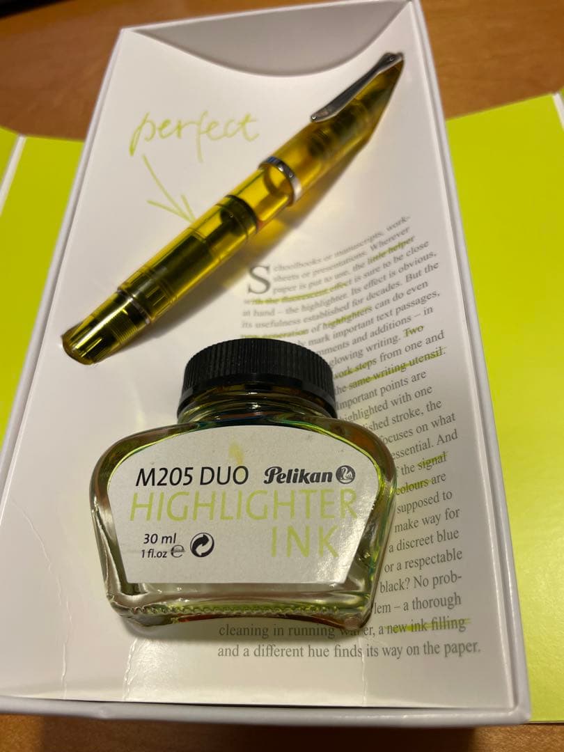Pelikan M205 DUO ハイライターインク付き万年筆