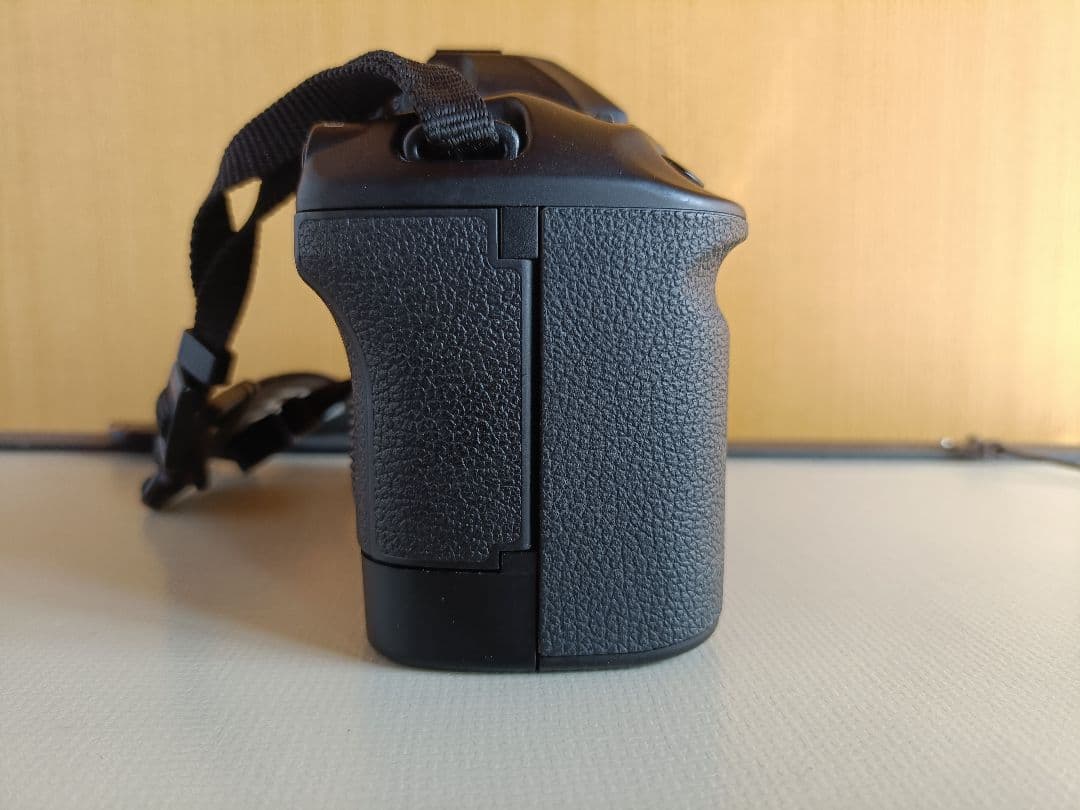 Canon EOS 3 フィルムカメラ