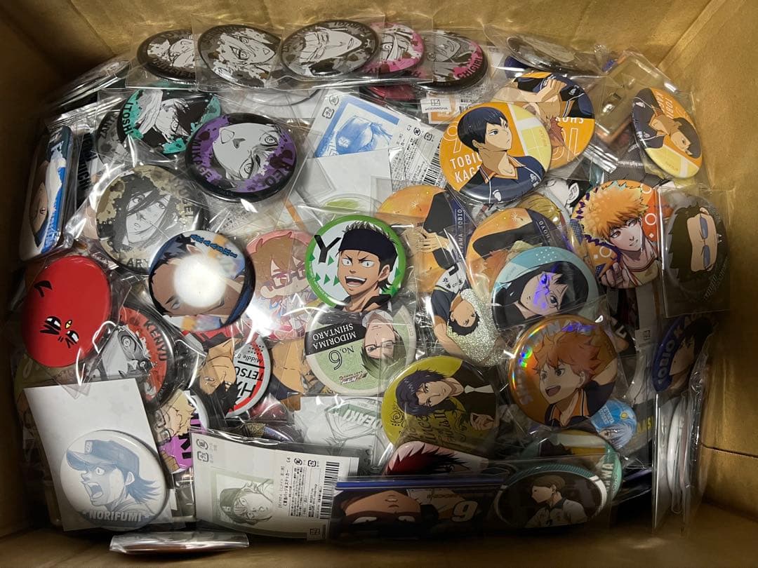 スポーツ　アニメ　缶バッジのみ　620個以上　大量まとめ売り