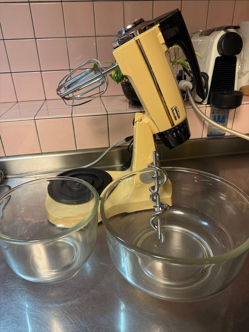 レトロ アメリカン　スタンドミキサー　ガラスボウル2個付き