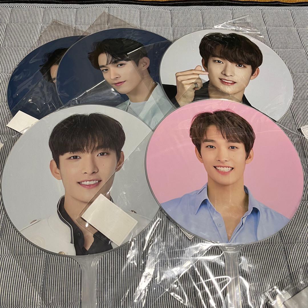 ドギョム　うちわ　まとめ売り