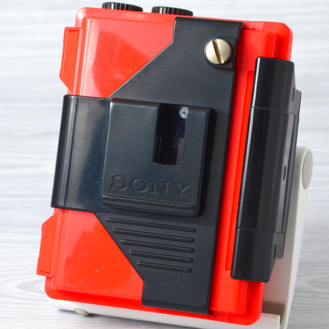 SONY WALKMAN WM-F5スポーツウォークマンon the BEACH