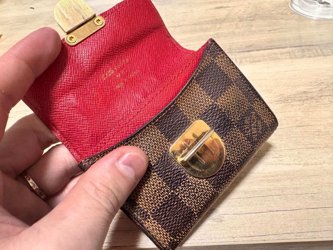 ルイヴィトン　コアラ　財布