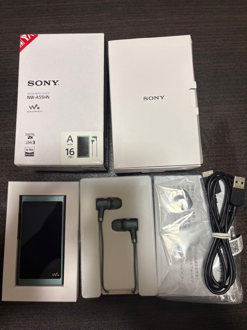 SONY ウォークマン グリーン イヤホン付き